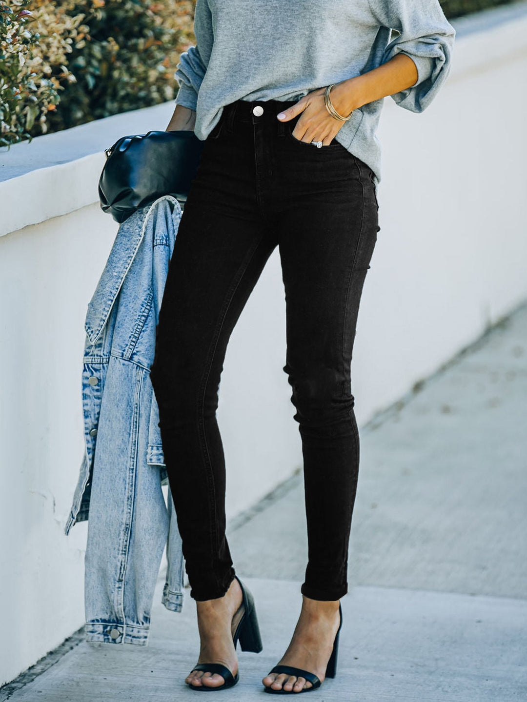 NORELLE | Casual Black Skinny Jeans