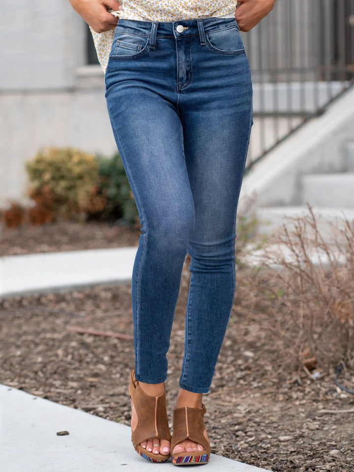 SARELLE | Washed Blue Skinny Jeans with Pockets