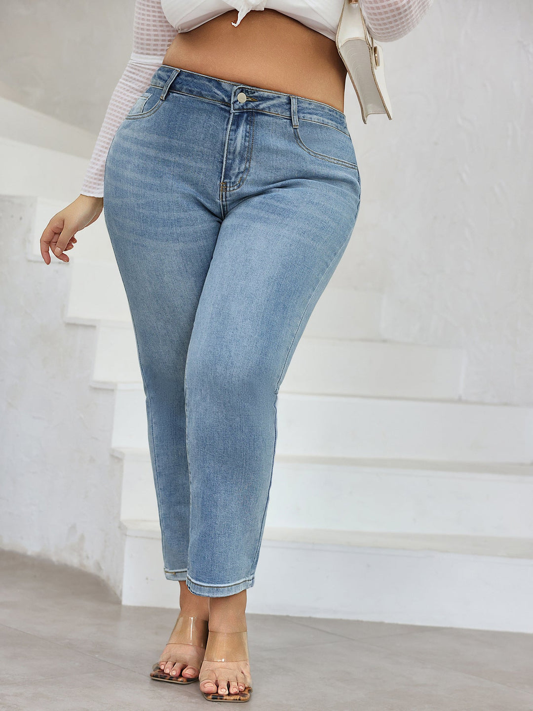 LOTESSA | Plus-Size Casual Jeans with High Waist and Straight Legs