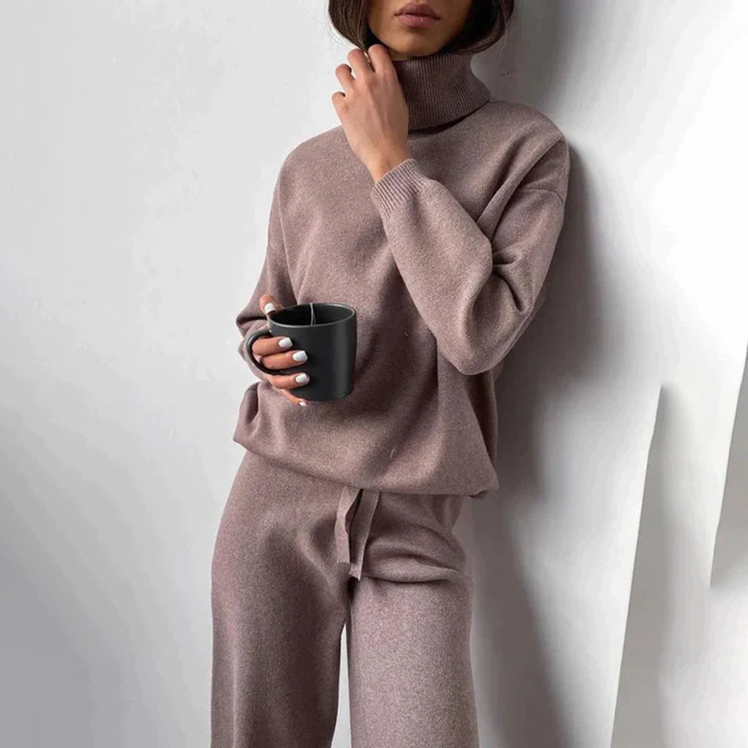 ALMIRA | Elegant Cashmere Set for Women