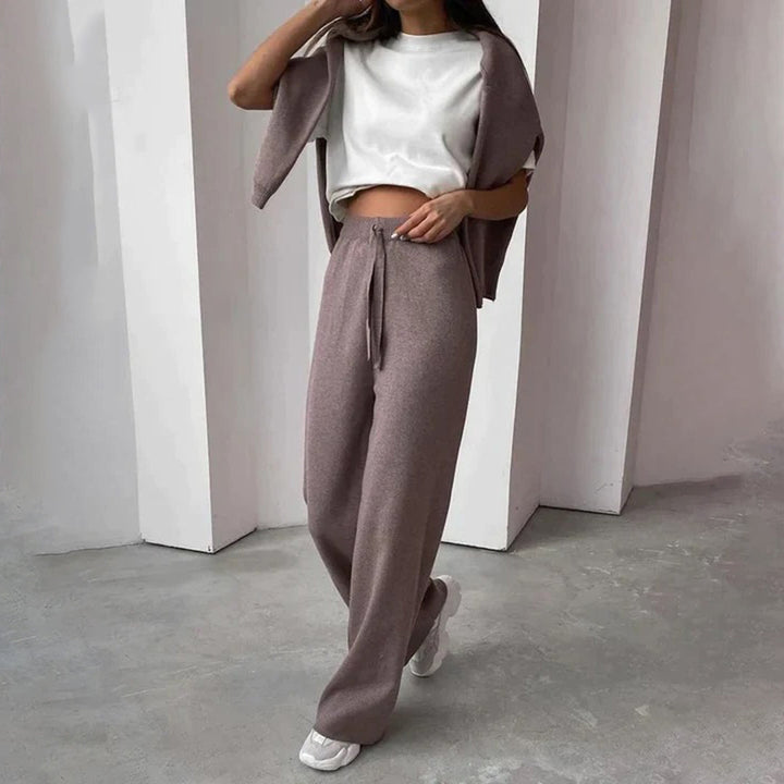 ALMIRA | Elegant Cashmere Set for Women