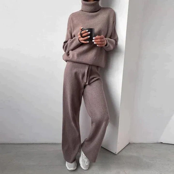 ALMIRA | Elegant Cashmere Set for Women