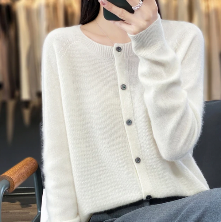 LIANA | Cozy Woolen Cardigan