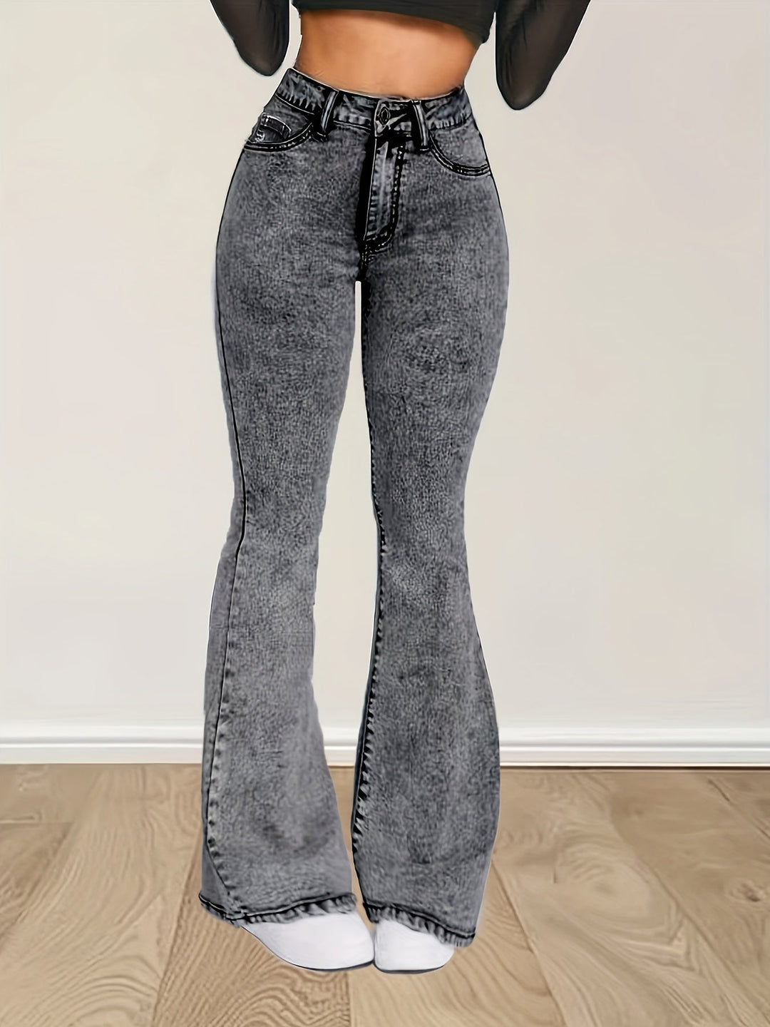 ELINIA | Gray Stretch Denim Flare Jeans with High Waist and Button Closure